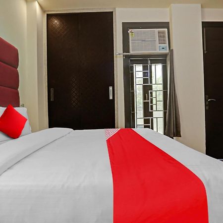 Hotel O Golden Key Inn Punjabi Bagh 뉴델리 외부 사진