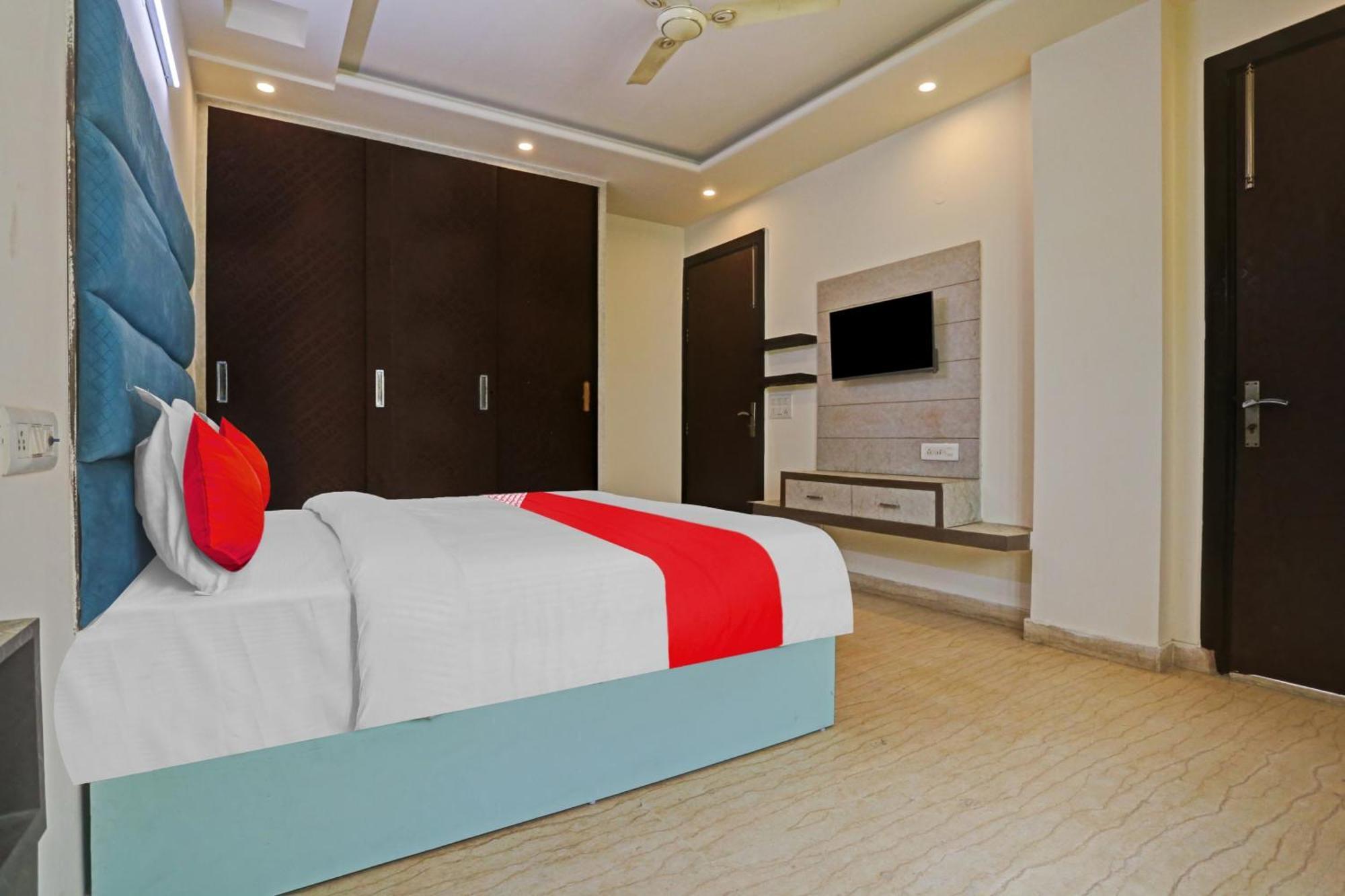 Hotel O Golden Key Inn Punjabi Bagh 뉴델리 외부 사진